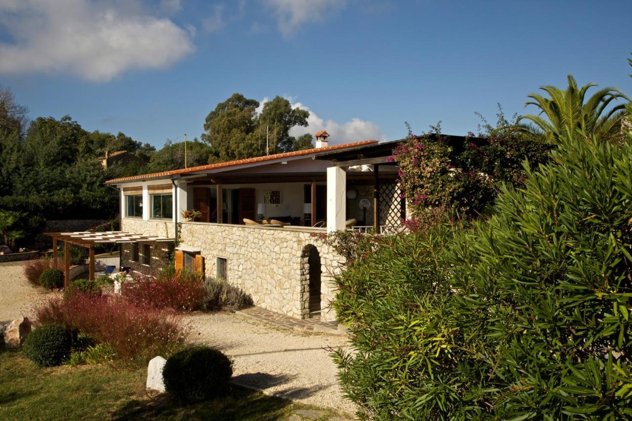Residence Les Oliviers Porto Azzurro Ngoại thất bức ảnh