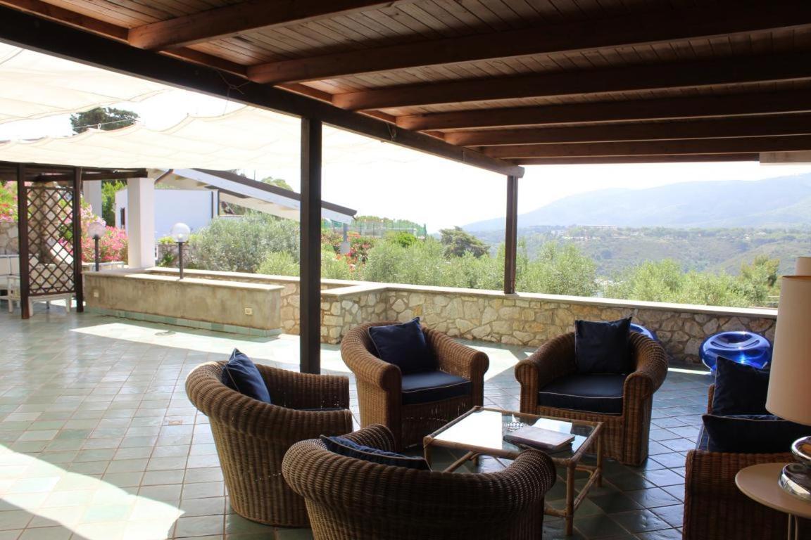 Residence Les Oliviers Porto Azzurro Ngoại thất bức ảnh
