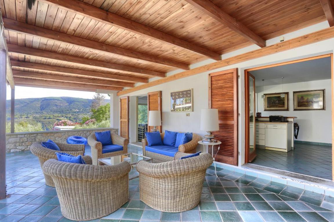 Residence Les Oliviers Porto Azzurro Ngoại thất bức ảnh