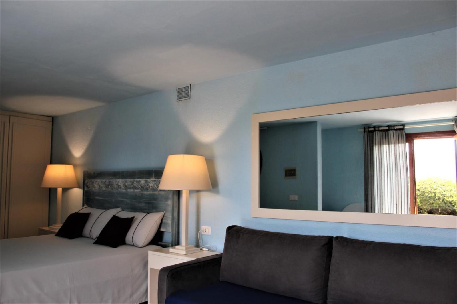 Residence Les Oliviers Porto Azzurro Ngoại thất bức ảnh